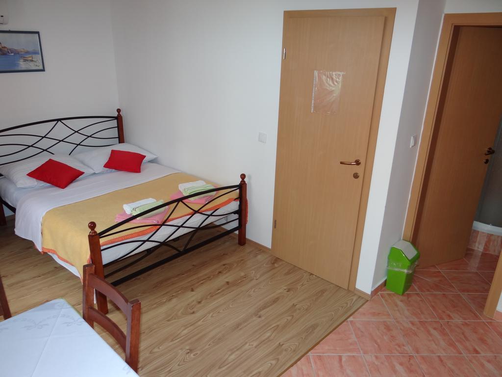 Apartments Sanja Baška Zewnętrze zdjęcie